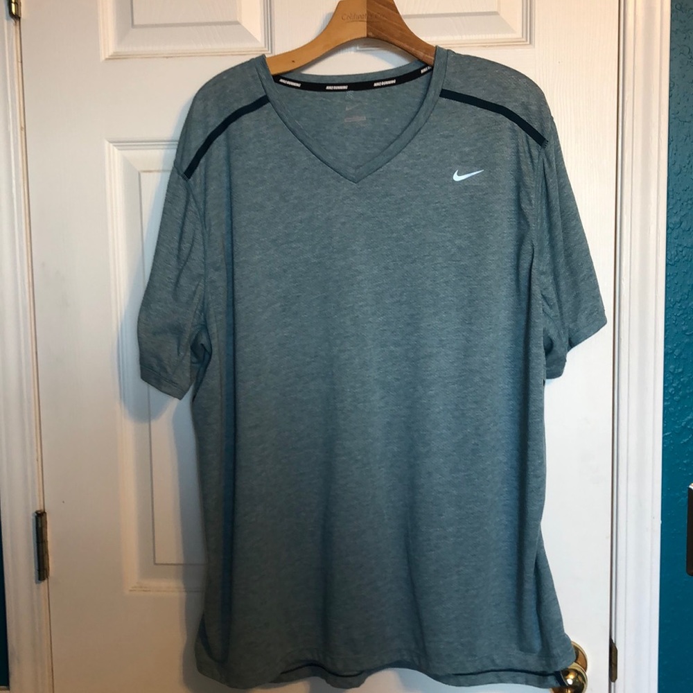 Size XXL Nike running shirt